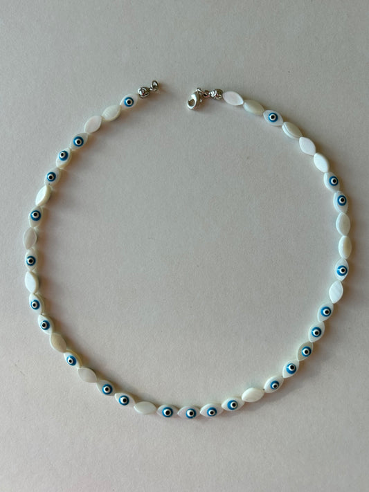 All eyes are on you 🩵