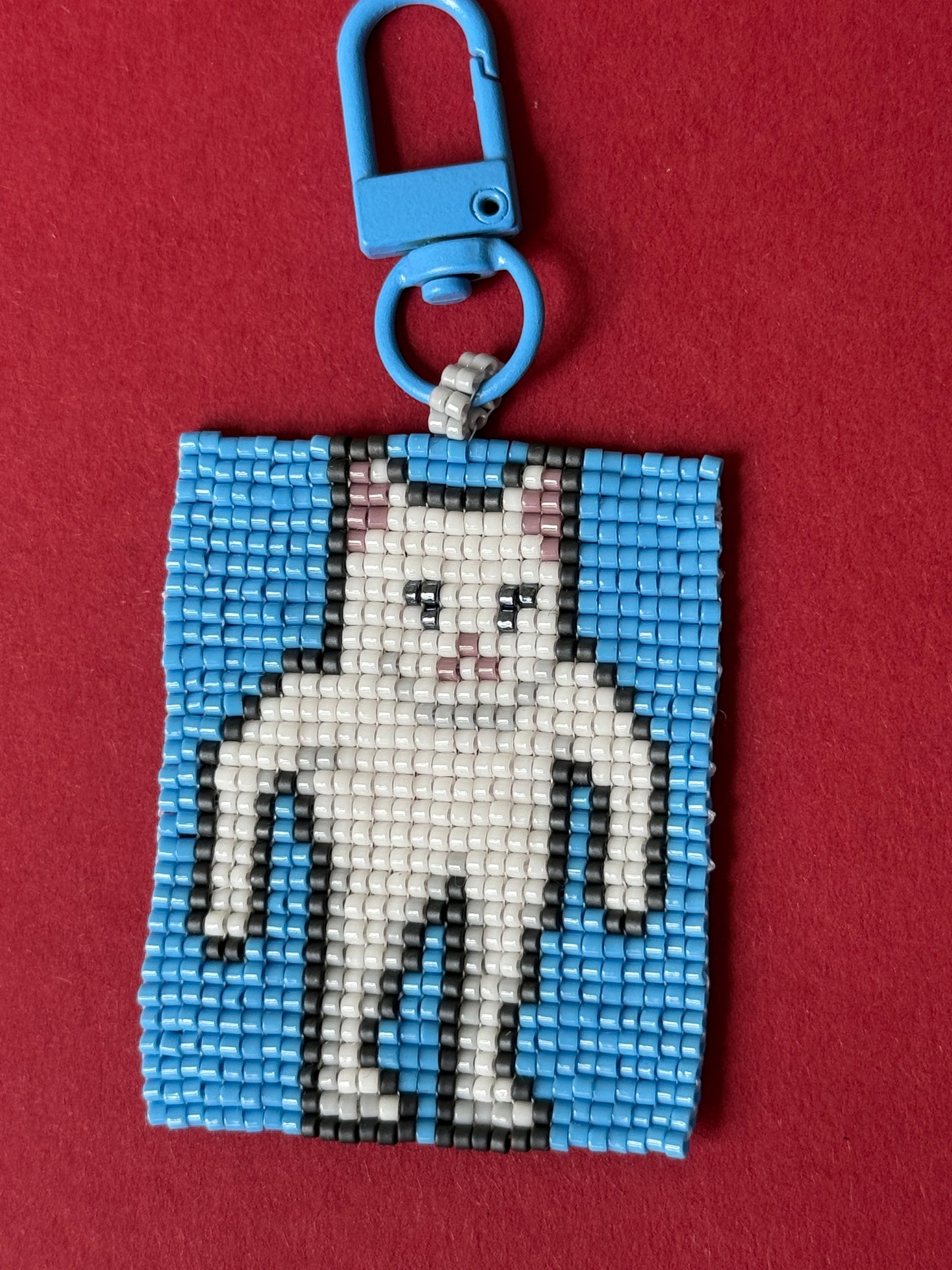 Cute White Cat Beaded Charm Keychain