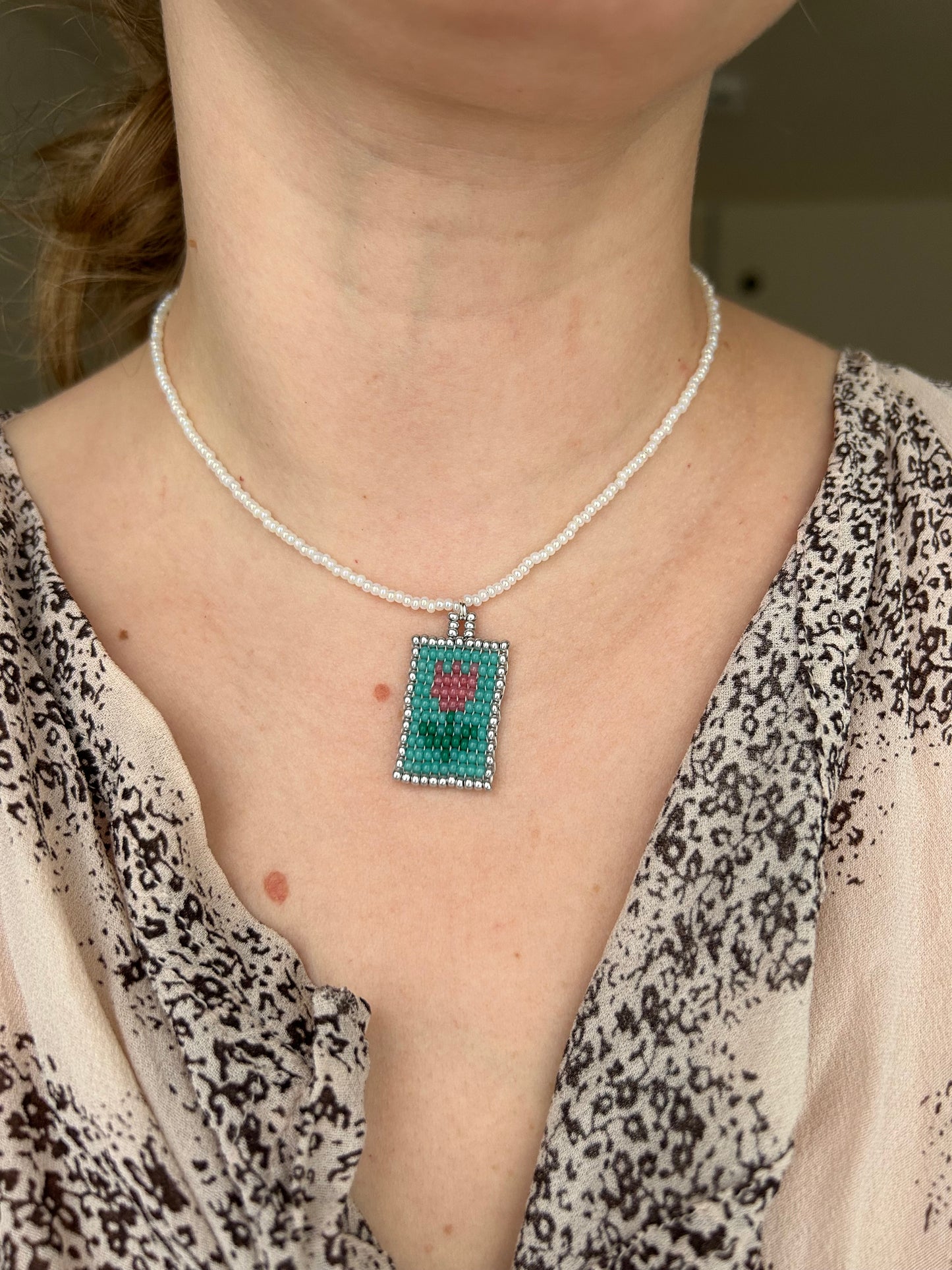 Tulip Beaded Necklace – Handmade Czech Bead Jewelry